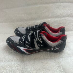Venzo Men's Athletic Cycling Shoes - Black and Red size 10.5 New without box